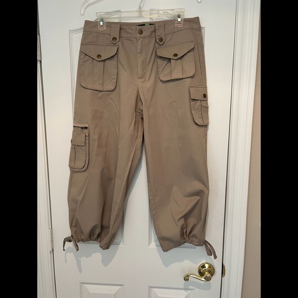 Tan Cargo pants with side pockets - Picture 2 of 3